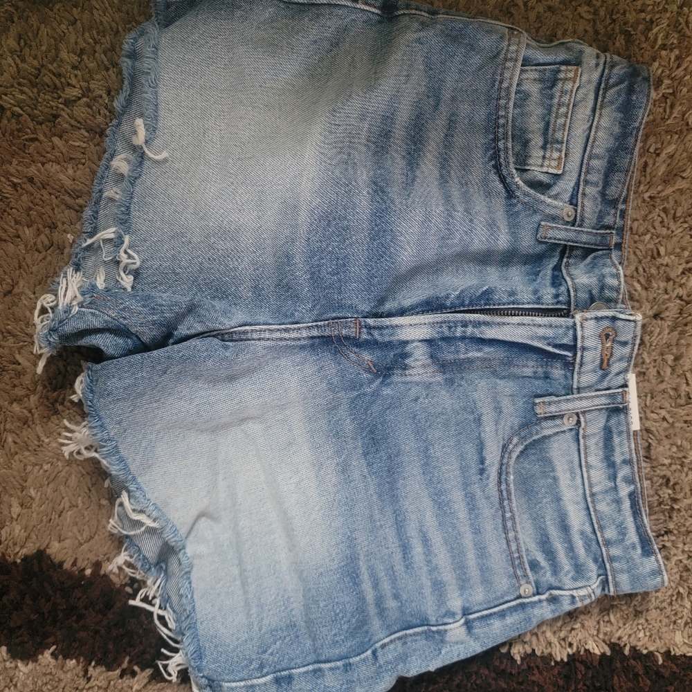 LUCKY BNWT shorts size 8/29